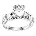 Classic Claddagh Ring product image