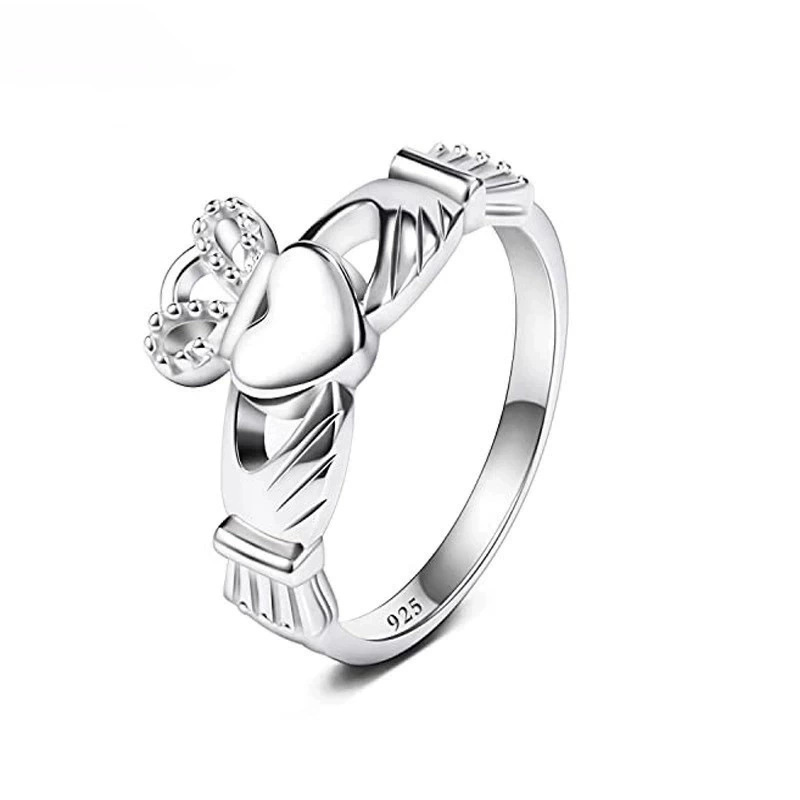 Classic Claddagh Ring product image