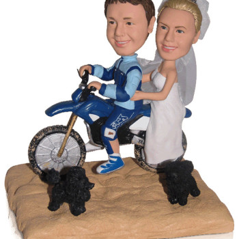 Three-People Figurine With Background Three-People Figurine With Background