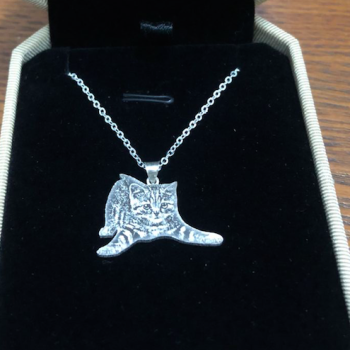 Personalised Pet Silhouette Engraved Necklace Solid Silver Personalised Pet Silhouette Engraved Necklace Solid Silver