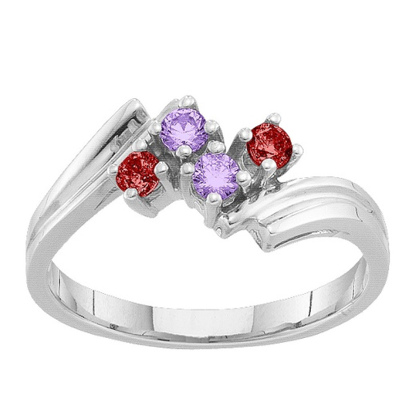 2-7 Winged Accents Ring 2-7 Winged Accents Ring with winged band and round stones