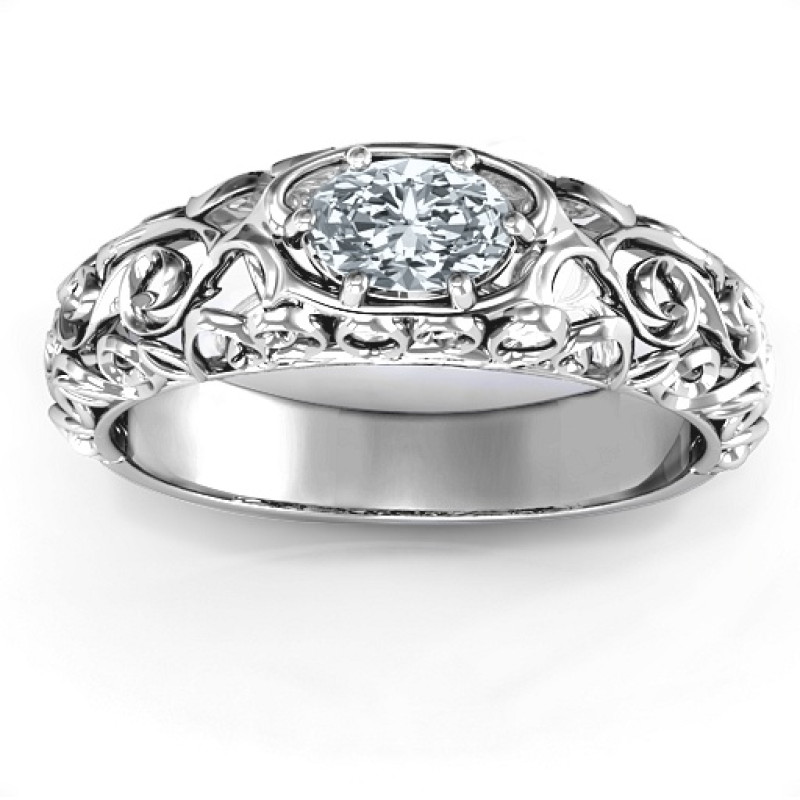 Personalized Vintage Graduation Ring - Gallery View Personalized vintage graduation ring gallery view
