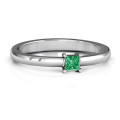 Personalised Princess Cut ring with a 3 mm main stone