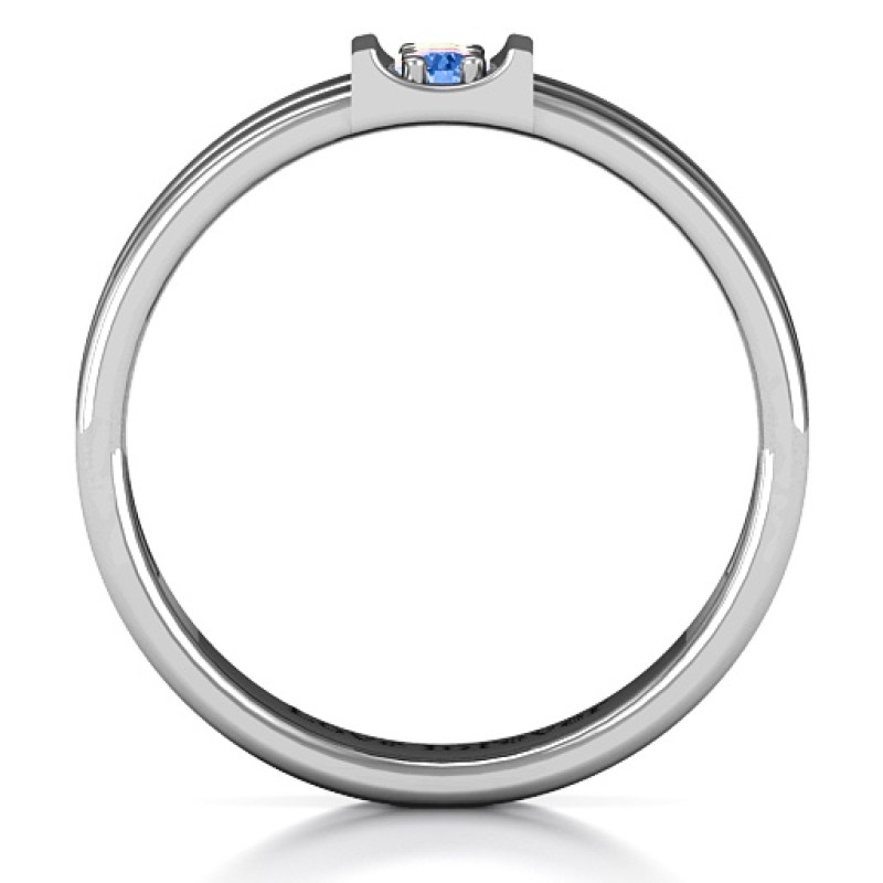 Layers of Love Ring View 4 Layers of Love three-stone ring detail