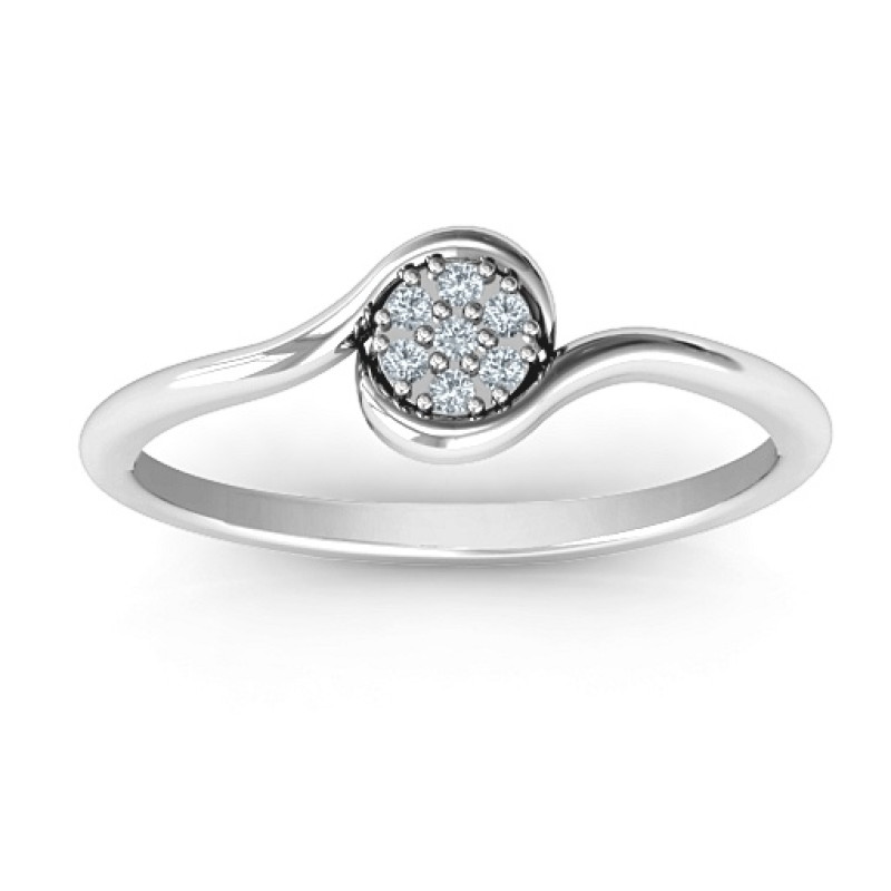 Modern Flair Ring with a central seven-stone round cluster