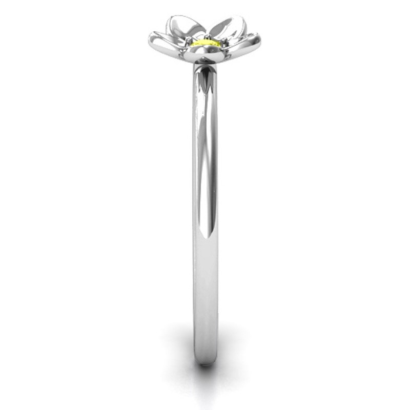 Stackr Azelie Flower Ring view