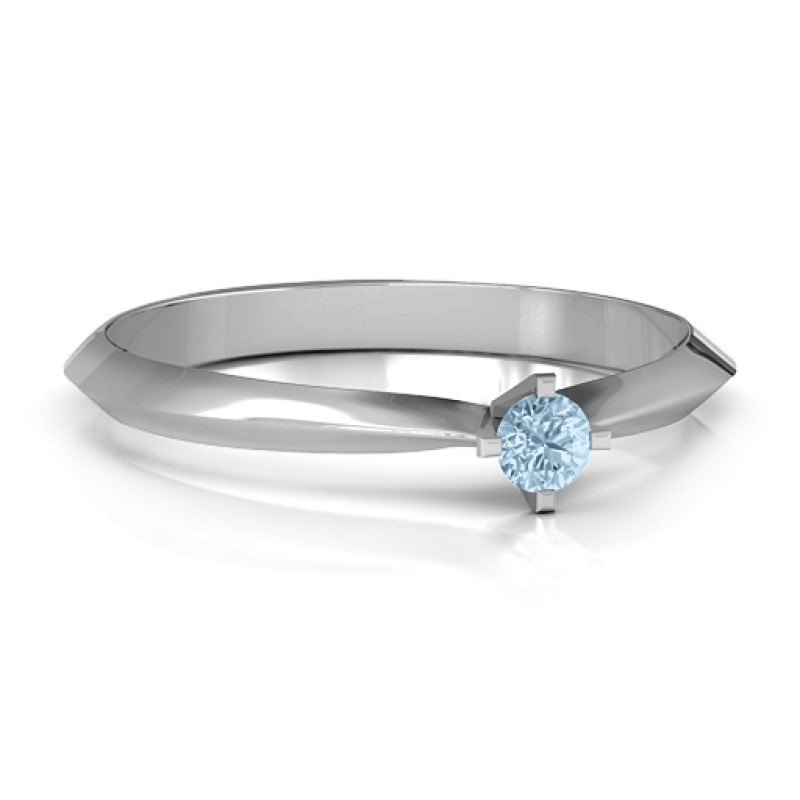 Sterling Silver Knife Edge Solitaire Ring Sterling Silver Knife Edge Solitaire Ring with round centre stone