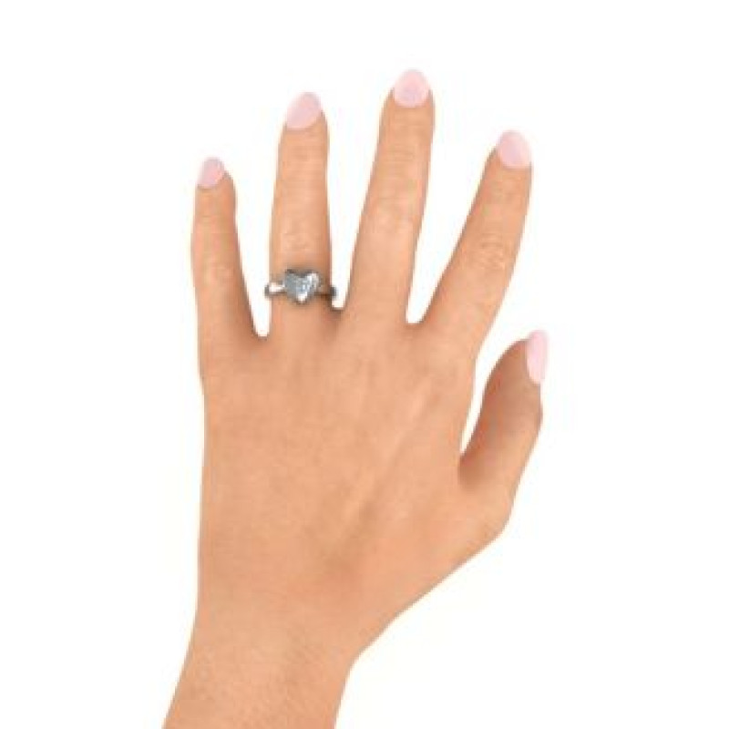 Large engraved monogram heart ring alternative view