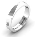 Ridge Diagonal Peak women's personalised ring detail