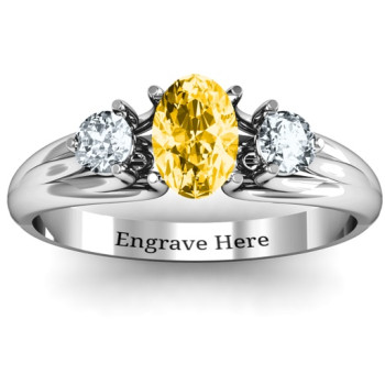 Three Stone Oval Centre Ring Three Stone Oval Centre Ring