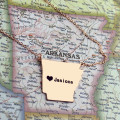 Arkansas state map necklace detail view