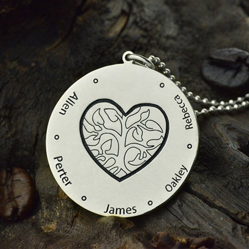 Family Tree Necklace Product View Personalised family tree necklace product image