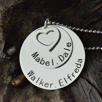 Disc Family Pendant Necklace Engraved Names in Silver Disc Family Pendant Necklace Engraved Names in Silver