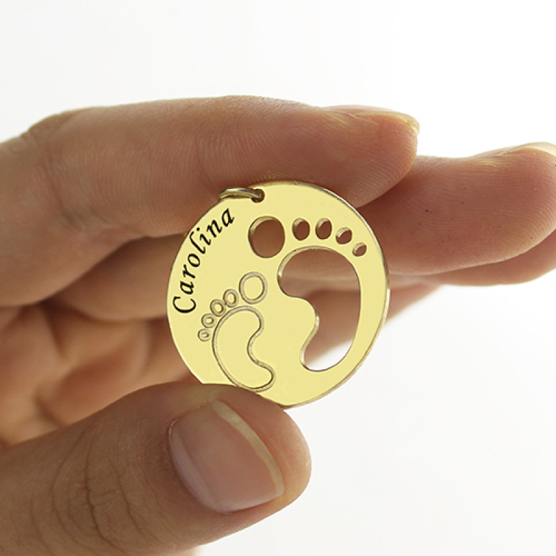 Personalised baby footprint pendant detail