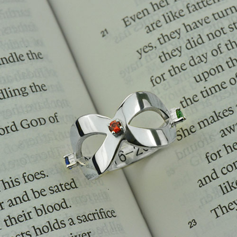 Infinity ring with engraved date detail