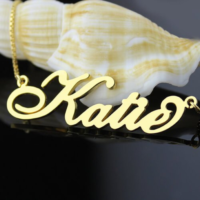 Carrie-Style Nameplate Necklace Personalised nameplate necklace with Carrie-style lettering