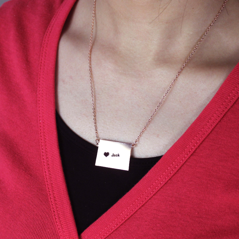 Personalised Colorado State Necklace Colorado state-shaped personalised heart name necklace