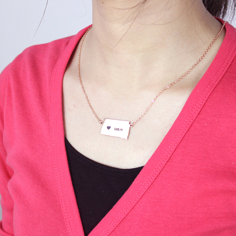 South Dakota Heart Name Necklace Jewellery Image South Dakota state-shaped heart name necklace jewellery image