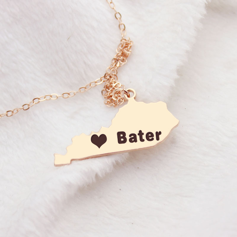 Kentucky Heart Name Necklace Detail Kentucky state-shaped heart name necklace detail image
