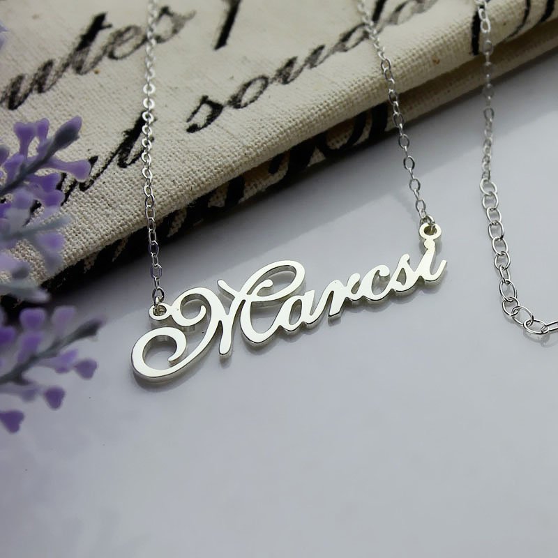 Personalised nameplate necklace product image
