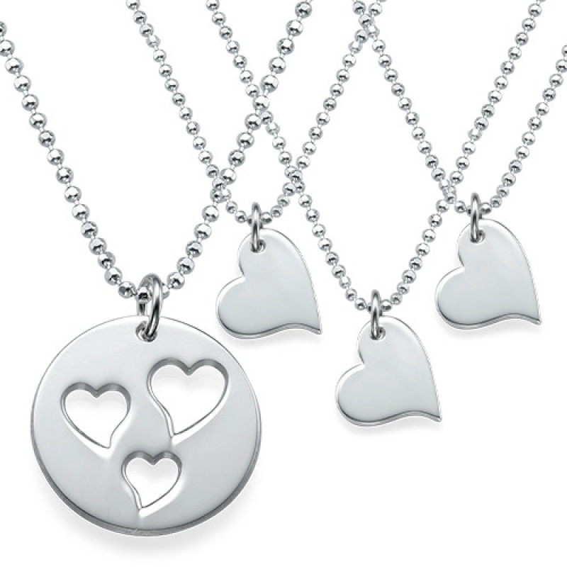 Mother and Daughter Cut Out Heart Necklace Set Mother and daughter cut-out heart necklace set with heart pendants