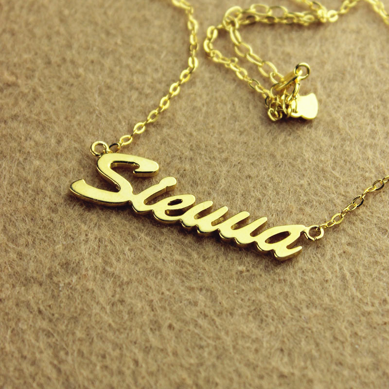 Sienna Style Name Necklace Sienna Style personalised name necklace product view