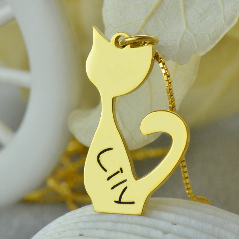 Custom Cat Name Pendant Necklace Detail Custom cat name pendant necklace detail