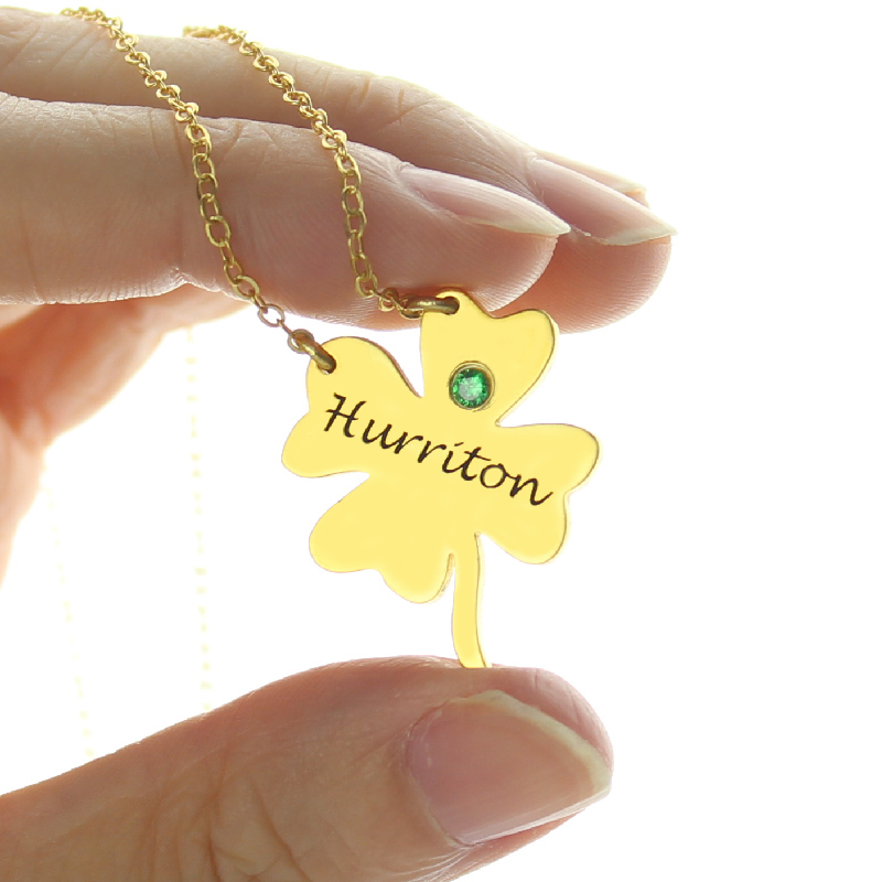 Clover Name Necklace Detail Four-leaf clover name necklace detail image