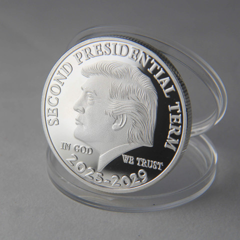 Donald Trump Collectible Coin - 47th President Fighting For America Commemorative Medal 2025-2029