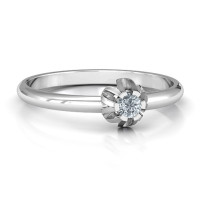 Solitaire Gemstone Ring in a Scalloped Setting