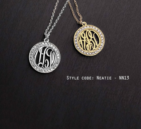 Name necklace deals maker