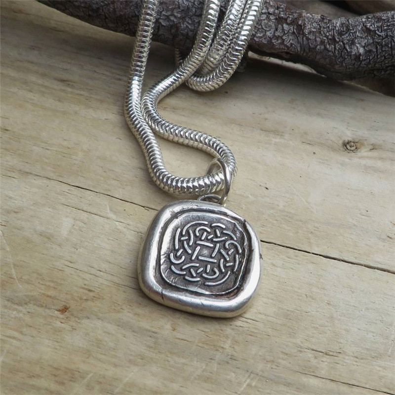 Celtic Rose seal jewellery detail view