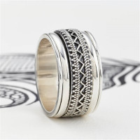 Mens Chunky Tribal Spinning Ring