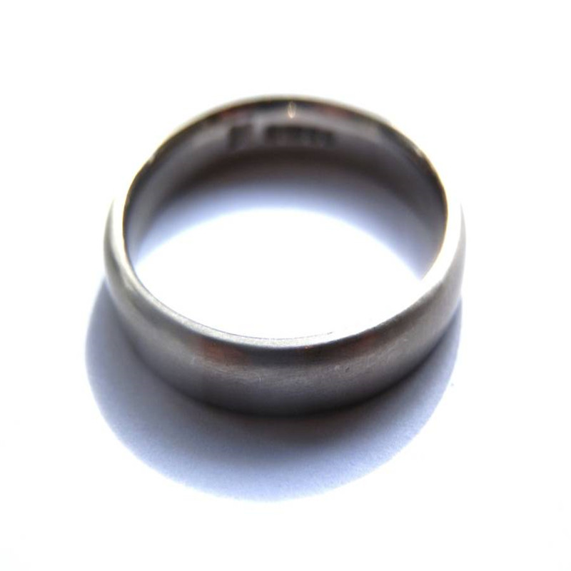 Men's 18ct White Gold Wedding Ring Men's 18ct white gold wedding ring