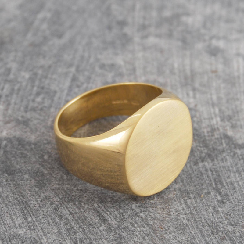 Men's Solid Silver Circular Signet Ring Men's solid silver circular signet ring