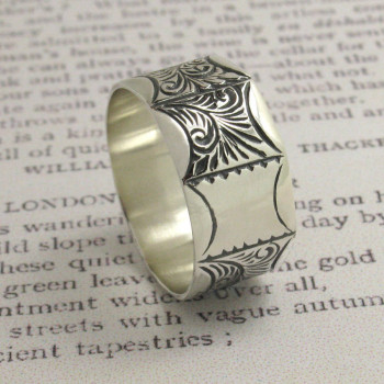 Mens Victorian Style Ring Mens Victorian Style Ring