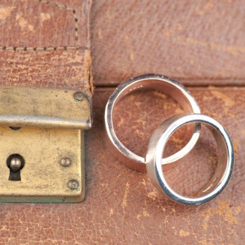 Organic Wide 18ct Gold Ring Organic Wide 18ct Gold Ring