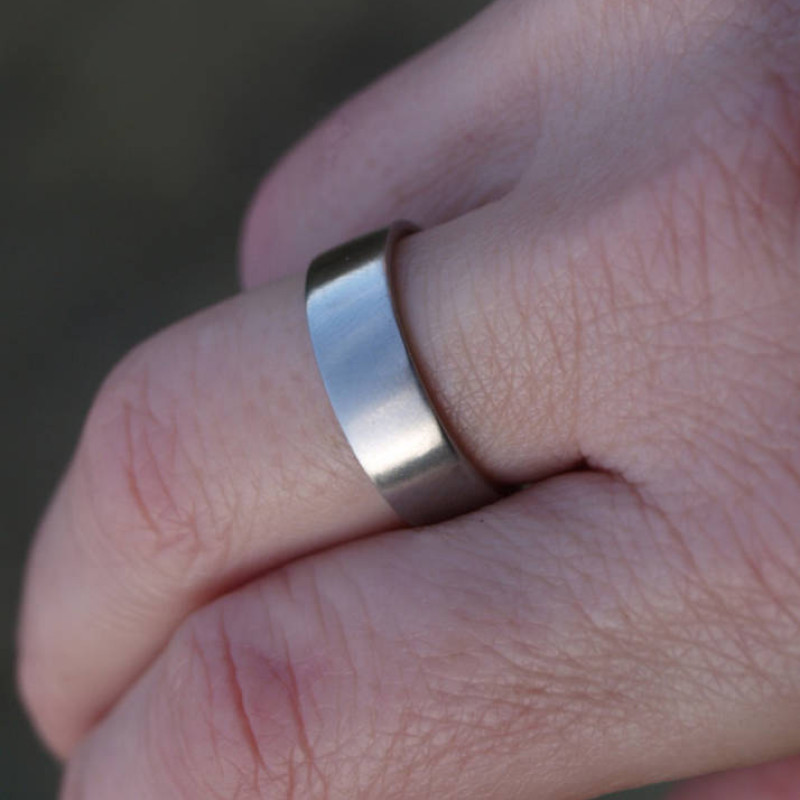 6 mm wide wedding band
