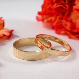 Wedding Bands In 18ct Yellow Gold